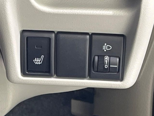 �y�V�[�g�q�[�^�[�z�������ɏd�󂷂�V�[�g�q�[�^�[!�G�A�R����葁�����܂��Ă����̂Ŋ�����̐l�����S�ł��ˁ�G�A�R���̉����͊������邩����A�Ƃ������ɂ����������߂ł��B