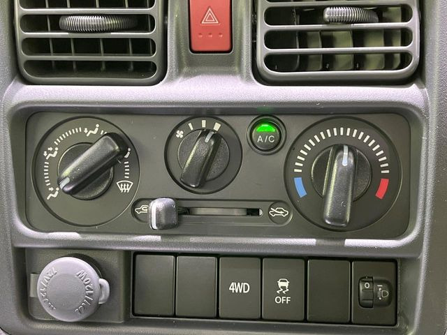 �����~�������Ă��S�Ȃɉ��K�ȋ󒲂�͂��Ă����A�_�C�������G�A�R���𑕔���