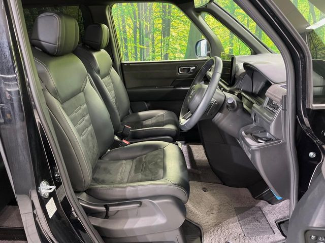 �y�n�[�t���U�[�V�[�g�z�������ƍ���S�n�𗼗������l�C�̃V�[�g���w�ʁE���ʂ̃t�@�u���b�N�f�ނ́A�ʋC���̗ǂ��⊊��ɂ����ɗD��Ă��܂��B�C���╞���ɍ��E���ꂸ���K�ɂ���肢�������܂��B