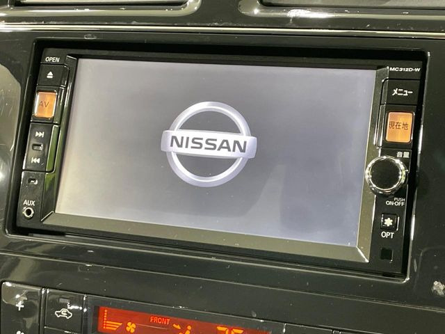 �y�����i�r�z�l�C�̏����i�r�𑕔��B�I�[�f�B�I�@�\���[�����Ă���ABluetooth�ڑ�����΂������̃X�}�z��MP3�v���C���[�̉��y���Đ��\!�����̉^�]������Ɋy�����Ȃ�܂�!!