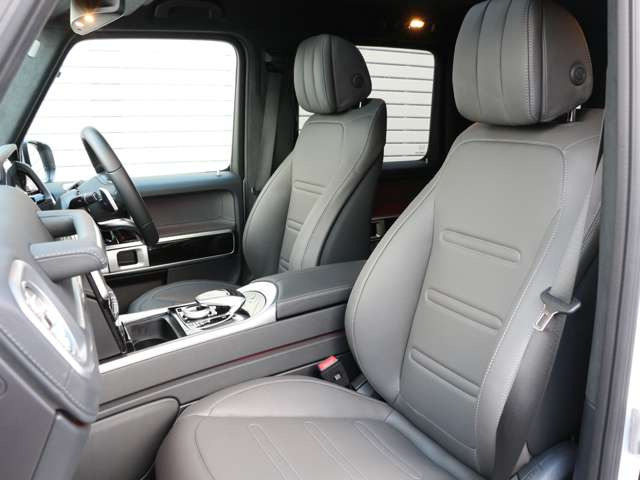 GクラスG400d AMG ライン 4WD