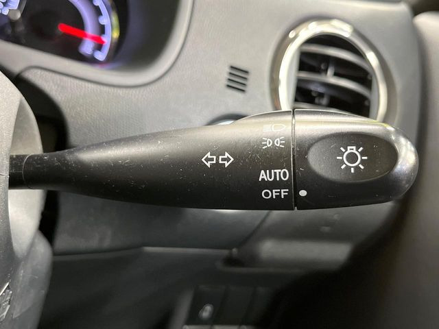 �y�I�[�g���C�g�z����̖��邳�ɉ����Ď����Ńw�b�h���C�g�̓_���E�������ł���@�\�ł�!���C�g�̕t���Y��E�����Y��Ȃǂ������Ȃ�A�J�̓���[���̑��s�����S!�g���l���ʉߎ����֗��ł��ˁ�