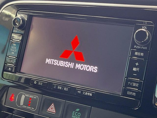 �y���[�J�[�����i�r�z�C���e���A�ɗn�����ރX�^�C���b�V���ȁu��p�݌v�v���[�J�[�i�r�𑕔��􎋔F���⑀�쐫�ȂǊ�{���\�ɂ��D��A���㎿�ȃJ�[���C�t�����y���݂��������܂��B