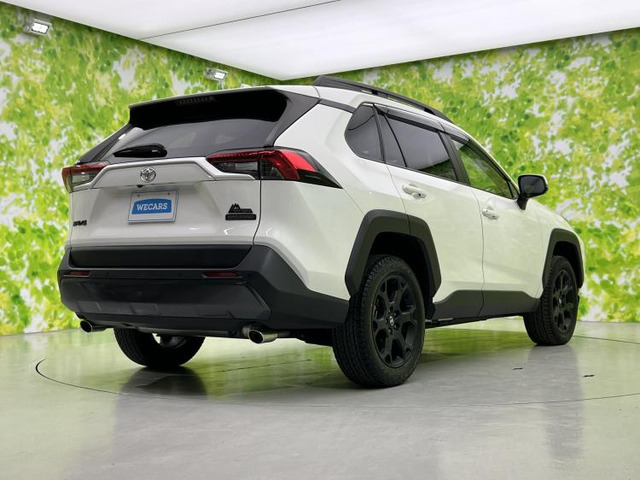 RAV42.0 アドベンチャー オフロードパッケージ 4WD