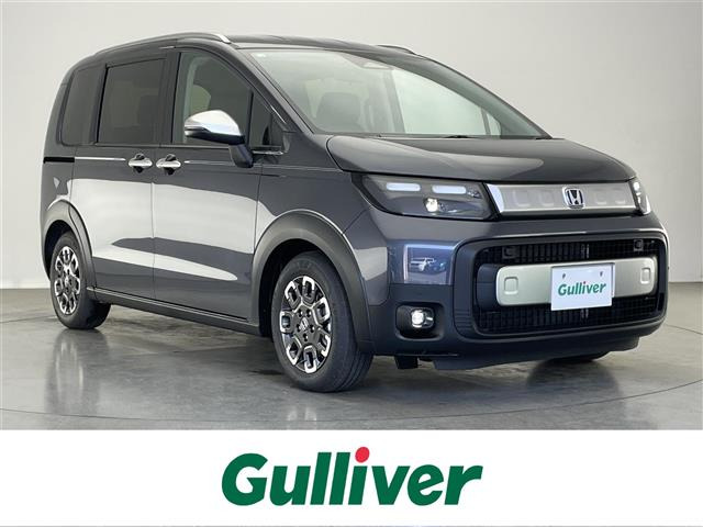 フリード1.5 e:HEV クロスター