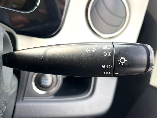 �y�I�[�g���C�g�z����̖��邳�ɉ����Ď����Ńw�b�h���C�g�̓_���E�������ł���@�\�ł�!���C�g�̕t���Y��E�����Y��Ȃǂ������Ȃ�A�J�̓���[���̑��s�����S!�g���l���ʉߎ����֗��ł��ˁ�