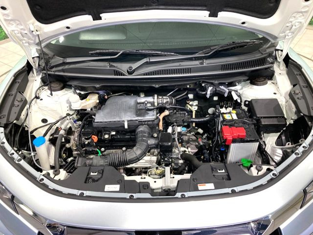 親切・丁寧な専門メカニックスタッフが応対!・車検・点検整備・事故等の修理などアフターサービスも安心。お車のカスタマイズもネクステージのサービススタッフまでご相談ください!