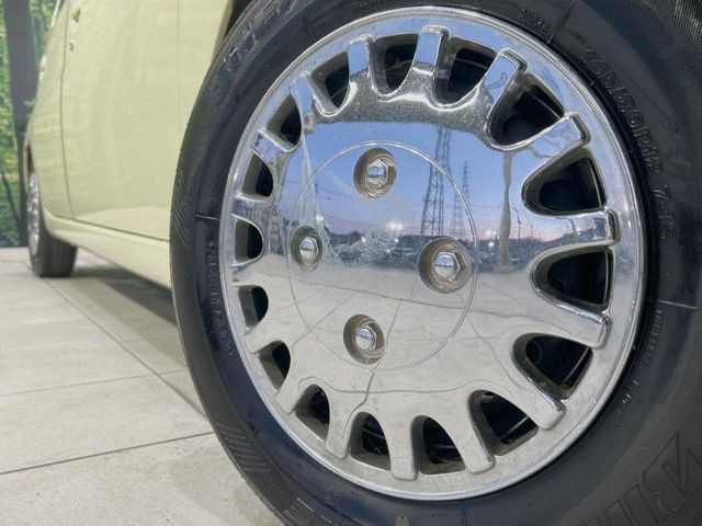 �y12�C���`�A���~�z�C�[���z�O�ςɃ}�b�`�����A���~�z�C�[���𑕒����Ă���܂��B�e��A���~�z�C�[����A�X�^�b�h���X�^�C�����戵�����Ă���܂��B���񂲑��k����������