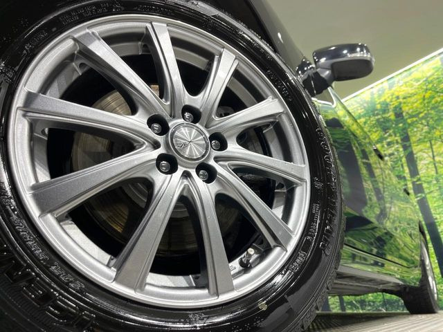 �y�����C���`�A���~�z�C�[���z�O�ςɃ}�b�`�����A���~�z�C�[���𑕒����Ă���܂��B�e��A���~�z�C�[����A�X�^�b�h���X�^�C�����戵�����Ă���܂��B���񂲑��k����������