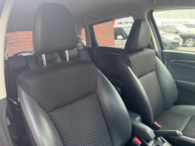 �^�]�ȃV�[�g���͎g�p�������Ȃ��A�ǍD�ȏ�ԂƂȂ��Ă��܂��B���J�Ɏg���Ă������Ƃ��悭�킩��܂��ˁB