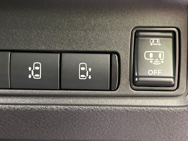 セレナ1.4 e-POWER ハイウェイスターV