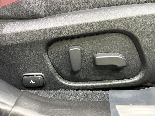 �y�p���[�V�[�g�z�X�C�b�`��ŊȒP�ɃV�[�g�̔��������\!�d��������͂�����܂���!���K�ȃV�[�g�|�W�V�����ɃZ�b�g���āA���K�ȃh���C�u�����y���݂��������B