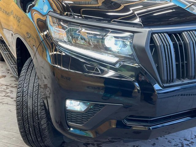 �yLED�w�b�h���C�g�z���V����ԑ��s�����ǍD�Ȏ��E���m�ۂ����S���ĉ^�]�ł��鍂�P�xLED�w�b�h���C�g�𑕔�!�_�����x�������A����d�͂��}�����Ă��܂��B