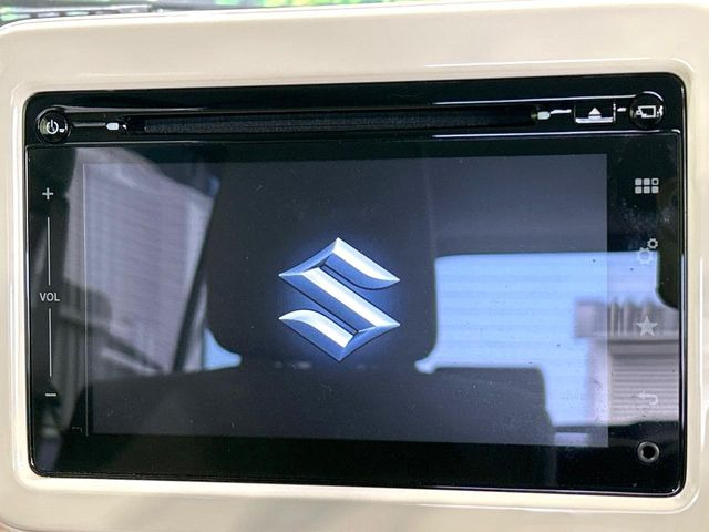 �y���[�J�[�����i�r�z�C���e���A�ɗn�����ރX�^�C���b�V���ȁu��p�݌v�v���[�J�[�i�r�𑕔��􎋔F���⑀�쐫�ȂǊ�{���\�ɂ��D��A���㎿�ȃJ�[���C�t�����y���݂��������܂��B