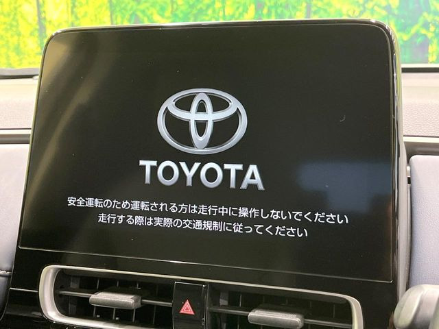 �y10.5�C���` �f�B�X�v���C�I�[�f�B�I�z���ʂ̃f�B�X�v���C��AppleCarPlay��AndroidAuto�����p�\�B�傫�ȉ�ʂŃX�}�z�i�r�A�v���������p���������܂���