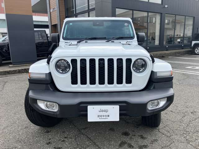 ラングラーアンリミテッド サハラ 4WD