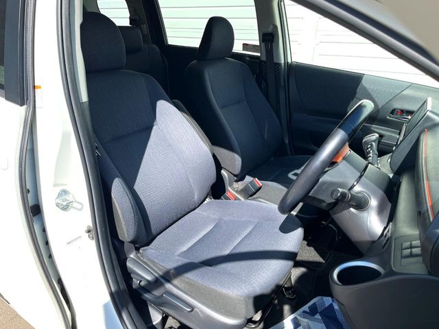 �^�]�ȃV�[�g���͎g�p�������Ȃ��A�ǍD�ȏ�ԂƂȂ��Ă��܂��B���J�Ɏg���Ă������Ƃ��悭�킩��܂��ˁB