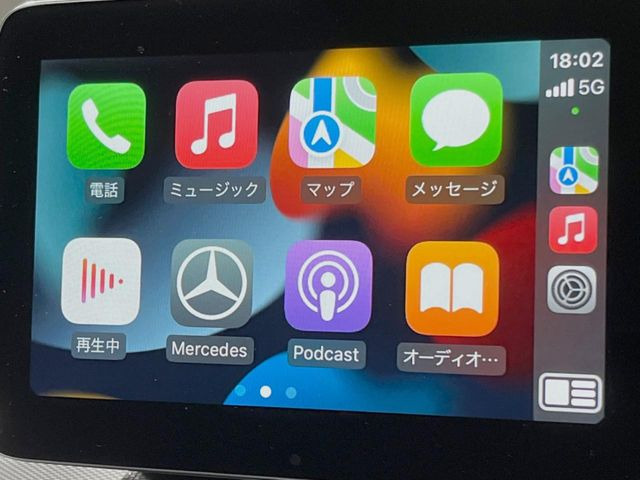 ��Apple Car Play:�X�}�z�Ƃ̗L���ڑ��ŁA�i�r�E�I�[�f�B�I�Đ��ȂǃX�}�z�̃A�v���@�\����ʂł��g����֗��@�\�ł�!