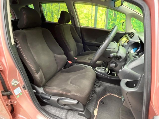 �^�]�ȃV�[�g���͎g�p�������Ȃ��A�ǍD�ȏ�ԂƂȂ��Ă��܂��B���J�Ɏg���Ă������Ƃ��悭�킩��܂��ˁB