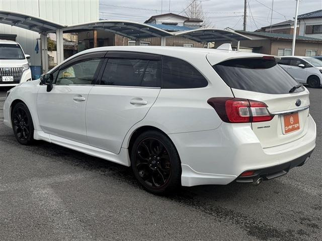 ���Ǝҗl�ւ̔̔��͂��f�肳���Ă��������܂��B �Ԍ������ԗ��̏ꍇ�́A�Ԍ����擾�������x�������z�ŕ\�����Ă���܂��B