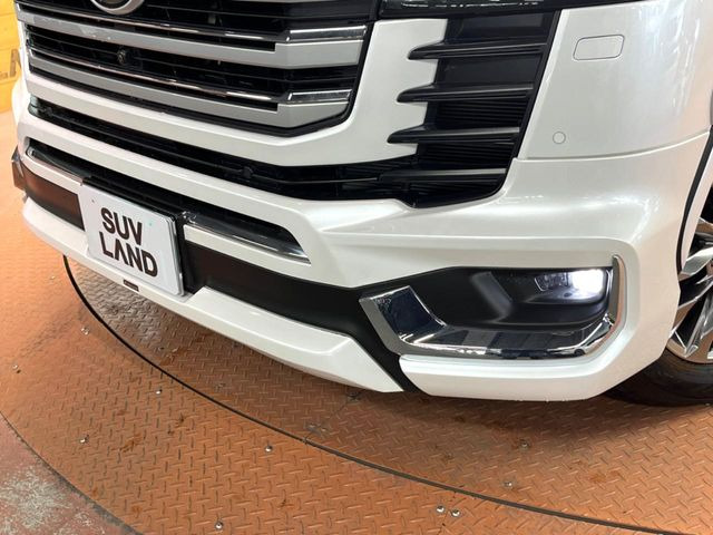 【モデリスタエアロ】人気のモデリスタエアロを装着!クルマの外観がよりスタイリッシュになり、街中で存在感あふれる1台に♪将来買い替える時にもリセールに影響しやすく、価値ある人気の装備です!