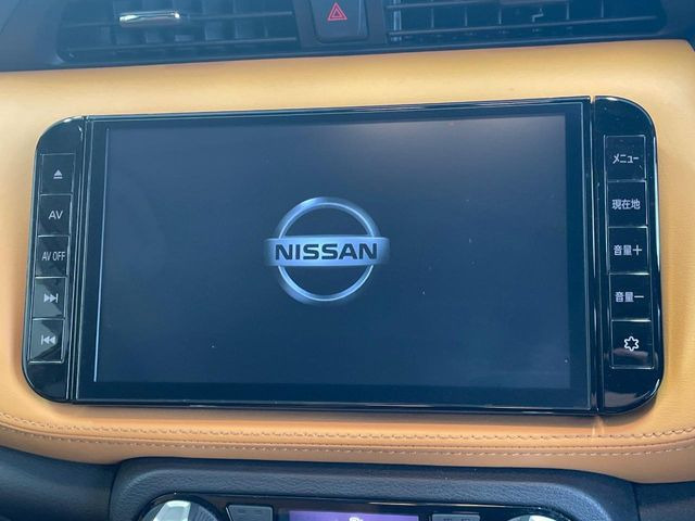 �y�����i�r�z�l�C�̏����i�r�𑕔����Ă���܂��B�i�r�̎g���₷���͂������A�I�[�f�B�I�@�\���[��!�L�����v�◷�s�͂������A�ʋ΂┃�����ȂǕ��i�̃h���C�u���y�����Ȃ�͂���