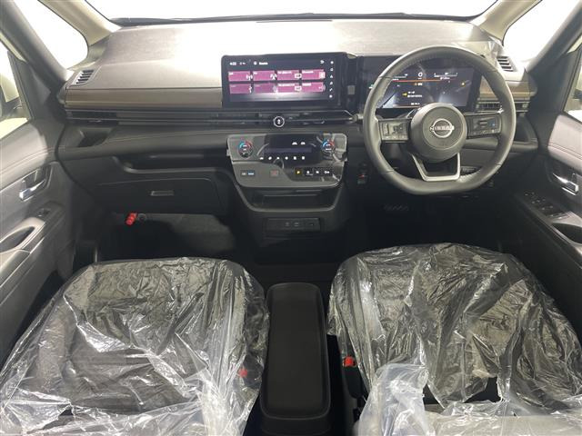 セレナ1.4 e-POWER ハイウェイスターV