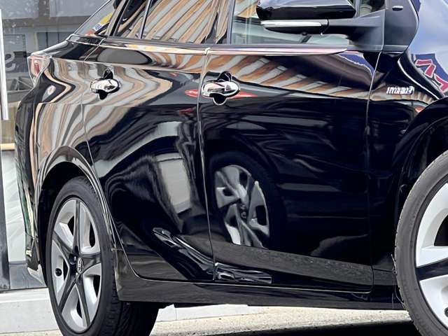 プリウス1.8 A プレミアム ツーリングセレクション