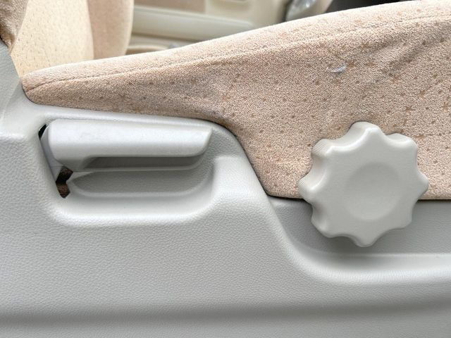 �y�V�[�g���t�^�[�z�V�[�g���ʂ̈ʒu���㉺�ɒ����ł���V�[�g���t�^�[�𑕔��B�啿�ȕ��������ȕ����œK�ȃh���C�r���O�|�W�V�����ŉ^�]�ł��܂��B