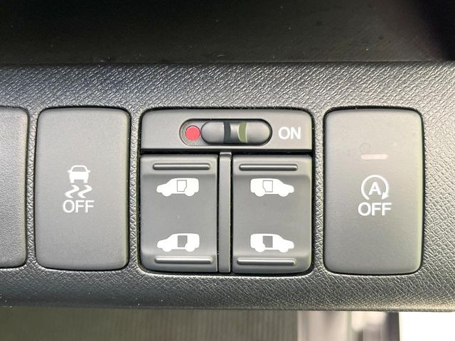 �y�����p���[�X���C�h�h�A�z�X�}�[�g�L�[��^�]�Ȃ̃X�C�b�`�Ō�ȗ����X���C�h�h�A�̊J���\���d��������͂����ăh�A���J����K�v�������A�����Ȃ��q�l�ł��ȒP�ɊJ���߂ł����K�ł���