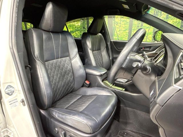 �y�n�[�t���U�[�V�[�g�z�������ƍ���S�n�𗼗������l�C�̃V�[�g���w�ʁE���ʂ̃t�@�u���b�N�f�ނ́A�ʋC���̗ǂ��⊊��ɂ����ɗD��Ă��܂��B�C���╞���ɍ��E���ꂸ���K�ɂ���肢�������܂��B