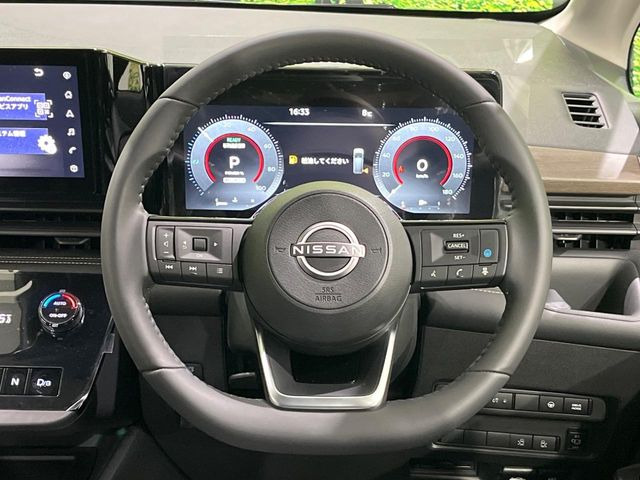 �y�����v�����X�e�A�����O�z�㎿�Ȋv���g�p���邱�ƂŁA��ɂ����������݂ƂĂ��^�]���₷���n���h���ł���