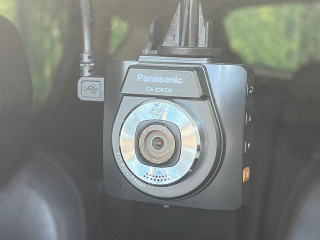 �y�h���C�u���R�[�_�[�z�h���C�u���R�[�_�[����!���s���͂������A������^�]�⎖�̂ɑ��������ہA�f���ŋL�^���A����̃��X�N�ɔ����܂��B���L�^�pSD�J�[�h�͂��q�l�����g�ł��������������K�v������܂��B