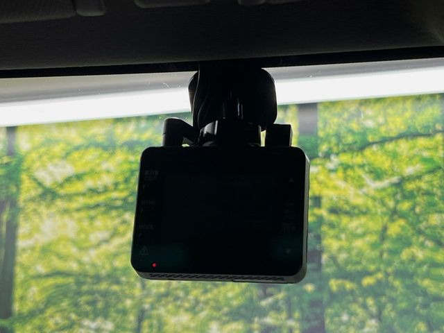 �y�h���C�u���R�[�_�[�z�h���C�u���R�[�_�[����!���s���͂������A������^�]�⎖�̂ɑ��������ہA�f���ŋL�^���A����̃��X�N�ɔ����܂��B���L�^�pSD�J�[�h�͂��q�l�����g�ł��������������K�v������܂��B