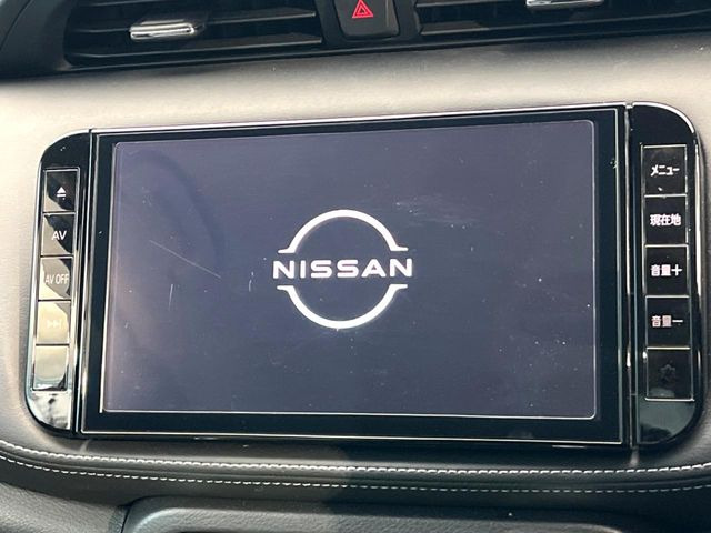 �y����10�C���`�i�r�z�l�C�̏����i�r�𑕔����Ă���܂��B�i�r�̎g���₷���͂������A�I�[�f�B�I�@�\���[��!�L�����v�◷�s�͂������A�ʋ΂┃�����ȂǕ��i�̃h���C�u���y�����Ȃ�͂���