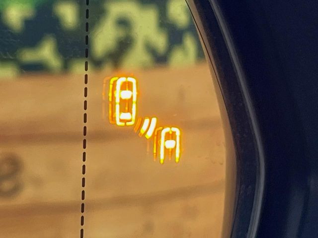 �y�u���C���h�X�|�b�g���j�^�[�z���s���A�h�A�~���[�̎��p�ɂȂ�₷���ӏ��Ɍ㑱�Ԃ��ڋ߂���ƃT�C�h�~���[�̃����Y�Ɍx����\��!�h���C�o�[�ɒ��ӊ��N�����Ă���܂��B