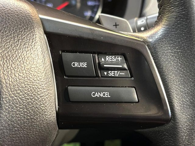 �y�N���[�Y�R���g���[���z�������H�����N���N���s�B�A�N�Z���𗣂��Ă���葬�x�ő��s���ł��A�������^�]���̕��S���y��!�����E�������ȒP�ȃX�C�b�`����Œ����ł��܂��B