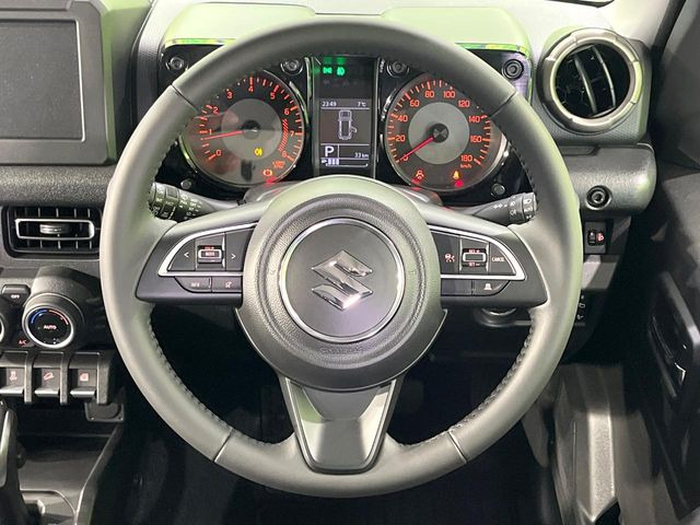 �y�X�e�A�����O�X�C�b�`�z�^�]���A�O������ڐ������炷���ƂȂ��A�I�[�f�B�I���̑��삪�\�ȕ֗��@�\!���S&���K�ȃh���C�u�����o���Ă���܂���