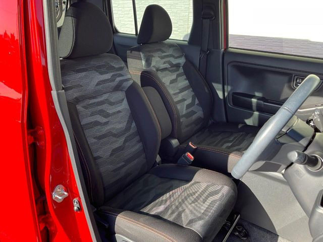 �^�]�ȃV�[�g���͎g�p�������Ȃ��A�ǍD�ȏ�ԂƂȂ��Ă��܂��B���J�Ɏg���Ă������Ƃ��悭�킩��܂��ˁB