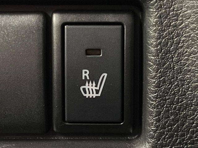 �y�V�[�g�q�[�^�[�z�������ɏd�󂷂�V�[�g�q�[�^�[!�G�A�R����葁�����܂��Ă����̂Ŋ�����̐l�����S�ł��ˁ�G�A�R���̉����͊������邩����A�Ƃ������ɂ����������߂ł��B