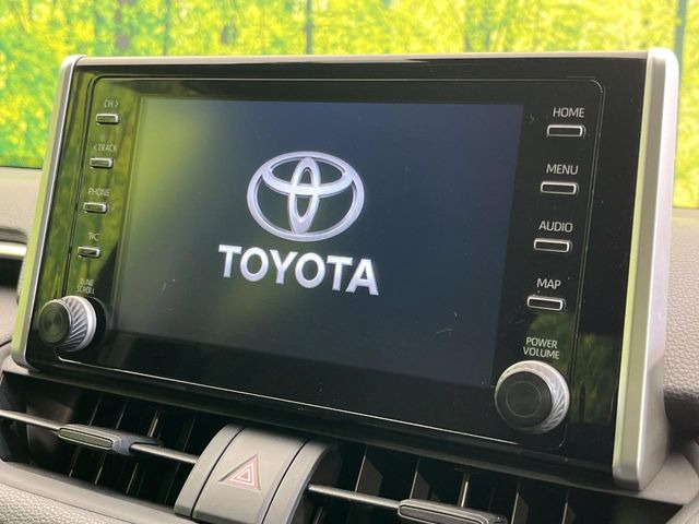 【8インチ ディスプレイオーディオ】大画面のディスプレイはAppleCarPlayやAndroidAutoが利用可能。大きな画面でスマホナビアプリ等が利用いただけます♪