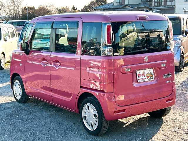 ���X�ł͌y�����Ԃ��畁�ʎԂ܂ŕ��L���I�[�����[�J�[�̎Ԏ�E�F�E�O���[�h��L�x�ɑ����Ă���܂��B