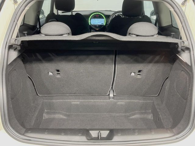 ���g�����N���[��:����L������e�X�y�[�X!���ꂾ���̍L��������΂��������⃌�W���[�Ȃǂɂ��œK�ł�!�g�p�������Ȃ����ꂢ�ȏ�Ԃ��ێ����Ă���܂��B