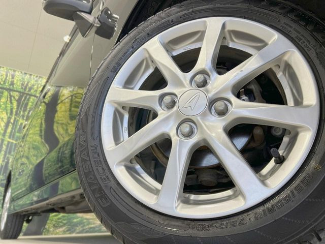 �y����14�C���`�A���~�z�C�[���z�O�ςɃ}�b�`���������A���~�z�C�[���𑕒����Ă���܂��B�e��ЊO�A���~�z�C�[����A�X�^�b�h���X�^�C�����戵�����Ă���܂��B���񂲑��k����������