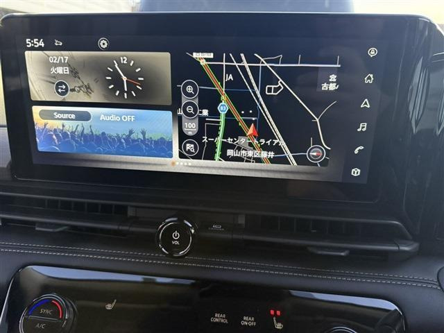 セレナ1.4 e-POWER ハイウェイスター V