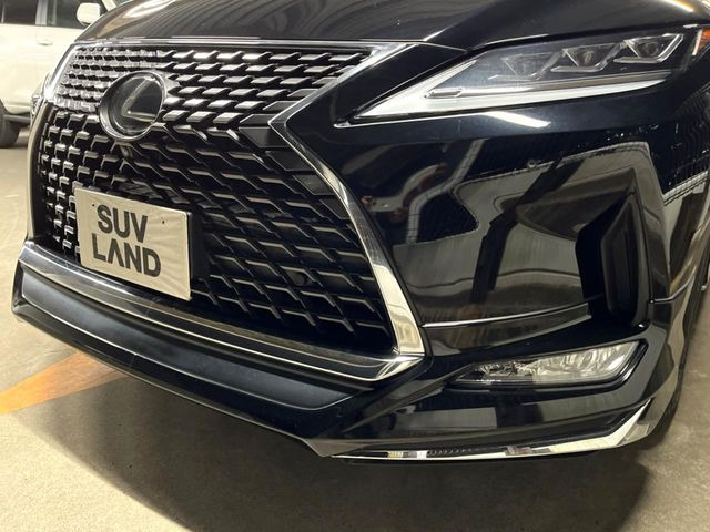 【モデリスタエアロ】人気のモデリスタエアロを装着!クルマの外観がよりスタイリッシュになり、街中で存在感あふれる1台に♪将来買い替える時にもリセールに影響しやすく、価値ある人気の装備です!