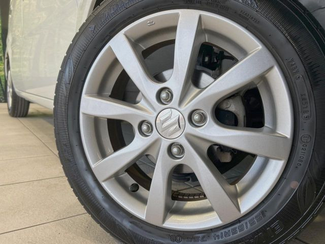 �y����14�C���`�A���~�z�C�[���z�O�ςɃ}�b�`���������A���~�z�C�[���𑕒����Ă���܂��B�e��ЊO�A���~�z�C�[����A�X�^�b�h���X�^�C�����戵�����Ă���܂��B���񂲑��k����������