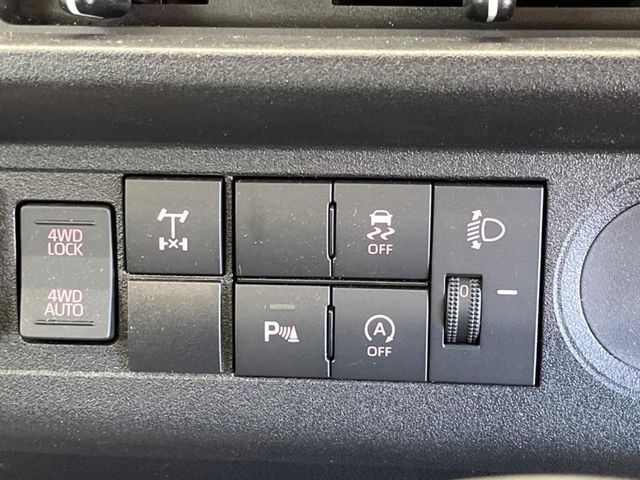 4WD�̂��Ԃł��̂ŁA�ᓹ�ł����S�ł���~��n�n��ɂ��Z�܂��̕��ȊO�ɂ��A�E�B���^�[�X�|�[�c����̕���~��n��֋A�Ȃ����@�������ɂ���������!