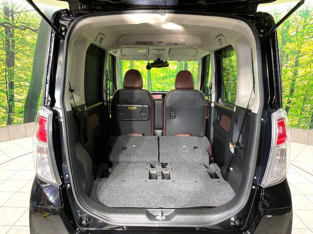 ���i�̂���������ʋ΁A���}���ɏ\���ȉ׎��X�y�[�X���m�ۂ��Ă���܂��B�Z�J���h�V�[�g��|���ƁA�傫�ȉו��̐ύڂ��\�ł���