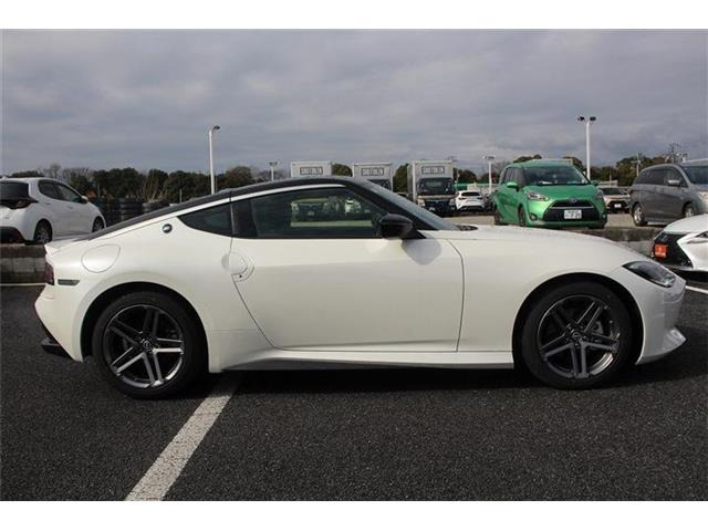 ���Ǝҗl�ւ̔̔��͂��f�肳���Ă��������܂��B �Ԍ������ԗ��̏ꍇ�́A�Ԍ����擾�������x�������z�ŕ\�����Ă���܂��B